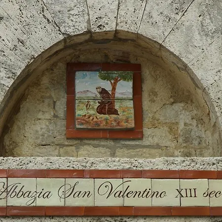 Abbazia San Valentino Residenza Storica Apartment *