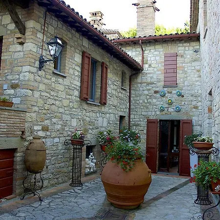 Abbazia San Valentino Residenza Storica Apartment *